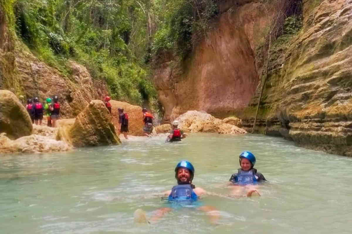 Kawasan Falls, Moalboal
